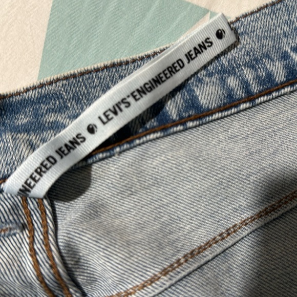 Levi’s engineering shorts - Picture 9 of 9